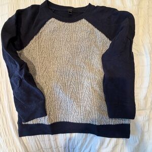 Jcrew Women’s  Navy and Gray Sweater 100 Cotton baseball sleeve style